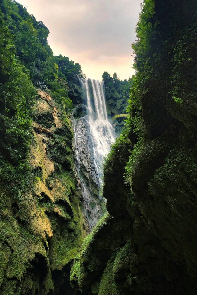 《喀斯特秘境：與遠古精靈的對話》