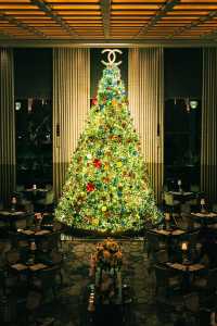 魔都外灘半島酒店超大聖誕樹已就位