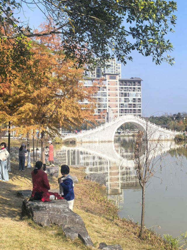 【韶關紅葉季】韶州公園漫步指南童話世界的調色盤在這裡! 【韶關紅葉季】韶州公園漫步指南童話世界的調色盤在這裡!