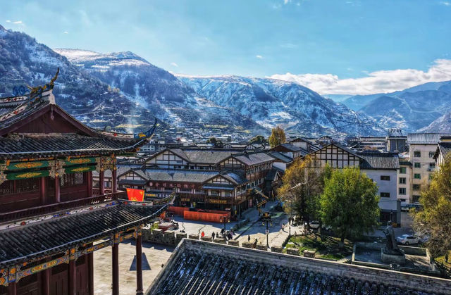 松潘古城|千年藏羌風情,川西必打卡秘境!|Trip.com 松潘