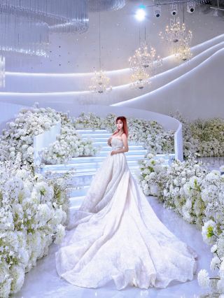 プリンセスのためのワンストップ結婚式場で夢のプリンセスウェディングを実現