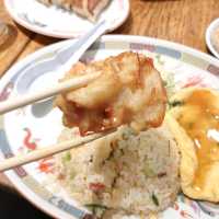 【大阪 日本橋】餃子とラーメンとチャーハンのセットって神だと思う✨