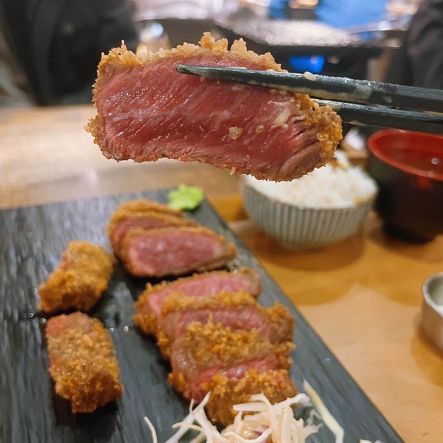 韓國過江龍🐉忌廉咖喱烏冬🍜  🐮人氣石燒吉列牛專門店  🌸吉列牛忌廉烏冬專門店 (百樂中心)