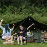 "From City Life to Mountain Retreat: Unpluggi