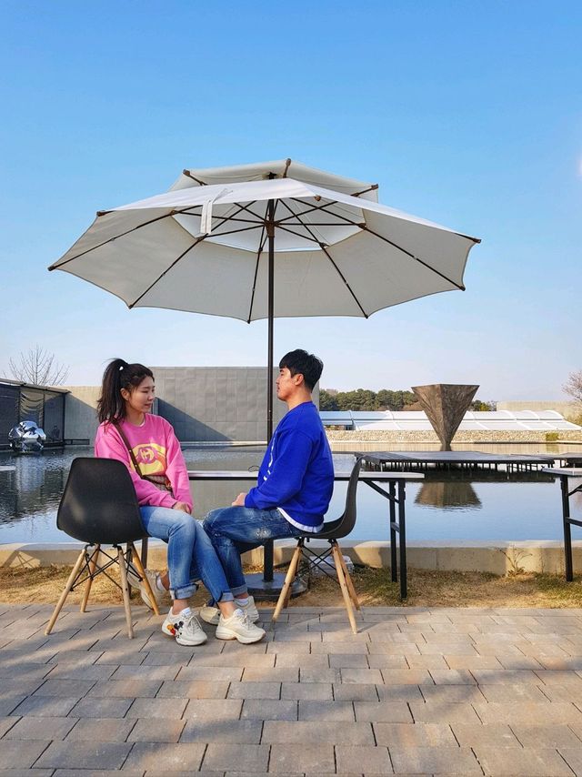 복합문화공간 아산카페 모나무르🌳