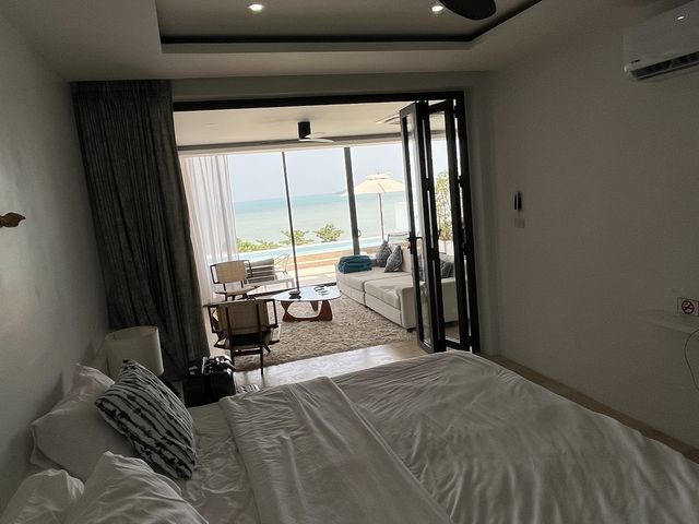 Penthouse Sea View Pool Suite with Cinema