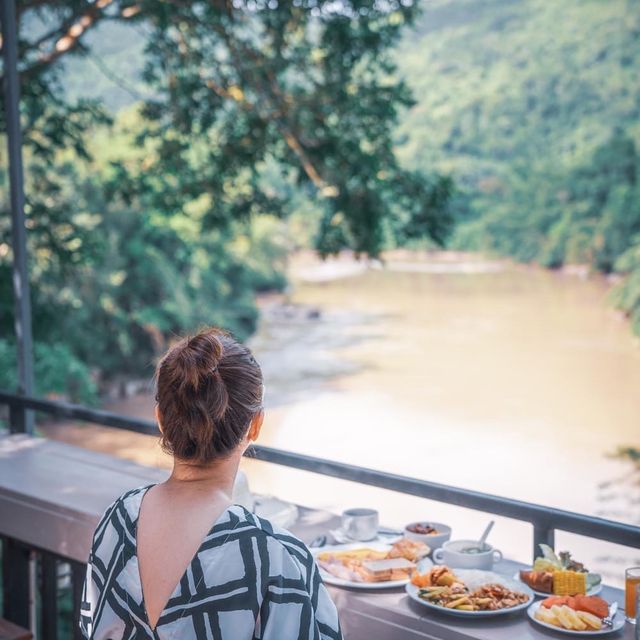 อ อ น เ ซ น วิ ล ล่ า ก ล า ง ป่ า 