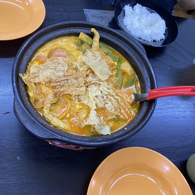 Famous Curry Fish Head in Johor Bahru!
