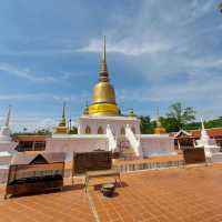 วัดพระบรมธาตุสวี จังหวัดชุมพร