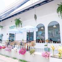 คาเฟ่เปิดใหม่ เขาหลัก พังงา La Malila Café 