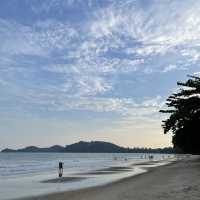 เที่ยวระยอง นอนที่พักติดริมหาด : Aksorn Rayong 