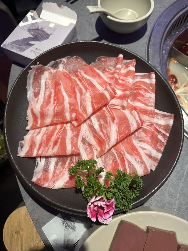 摩天輪🎡下的超浪漫火鍋🍲 歡樂港灣🎈故里和山