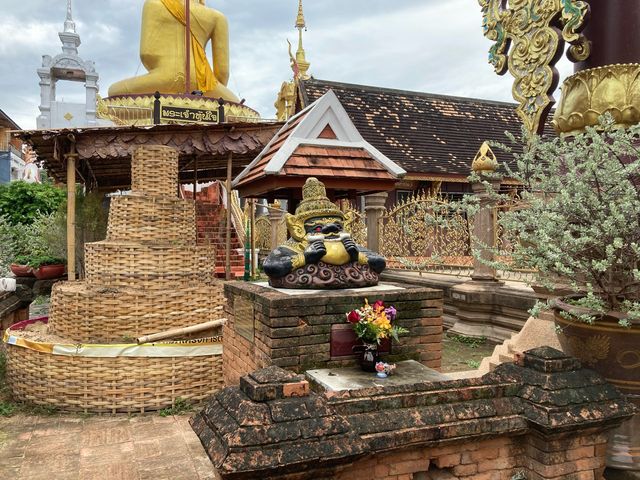 ‘วัดเชียงยืน’ วัดสวยอยู่คู่เมืองเชียงใหม่มายาวนาน