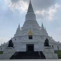 เที่ยววัดปฏิบัติธรรม ที่วัดอัมพวัน จ.สิงห์บุรี 