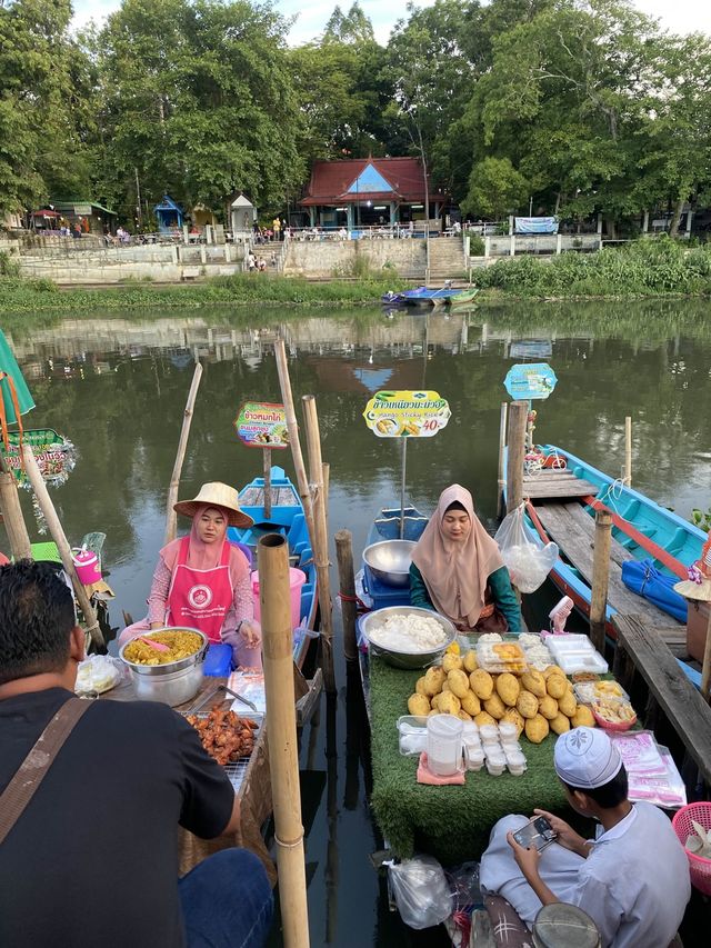 ตลาดน้ำคลองแห สงขลา