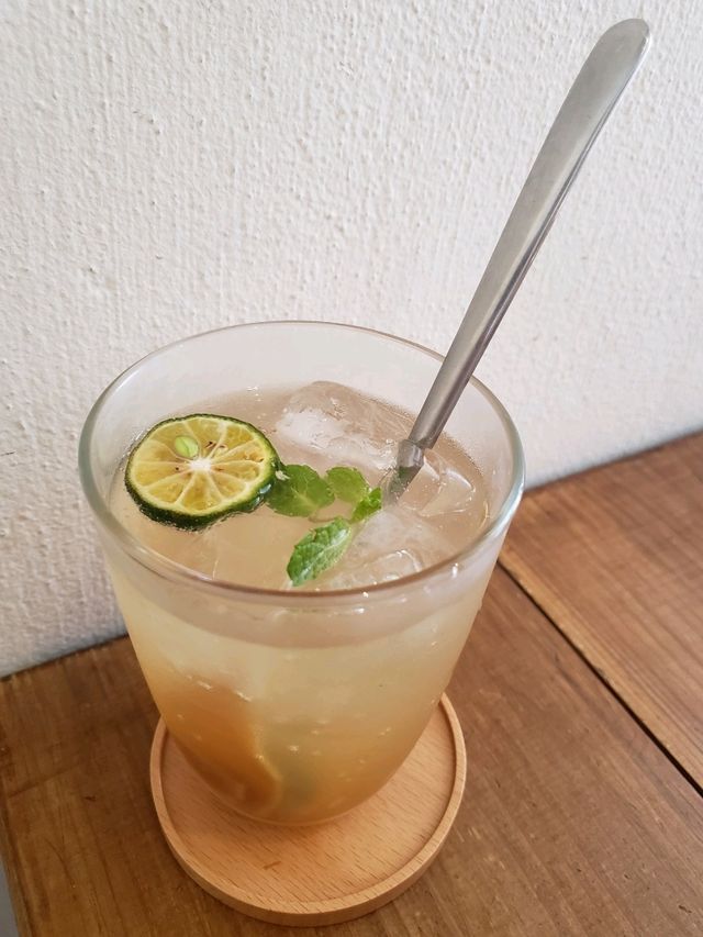 那覇のやさしい食堂