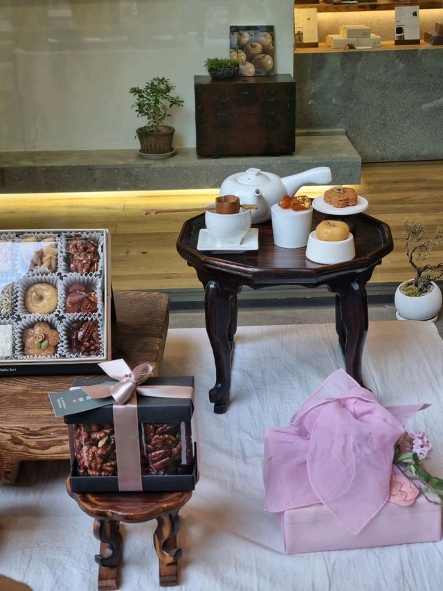 언제나 활기가 넘치는 인사동에서!
