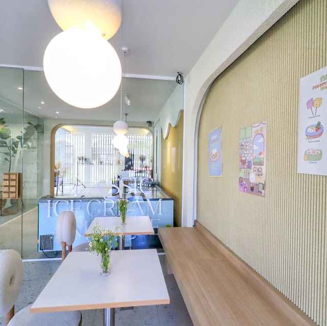 คาเฟ่  กะ-ทิ