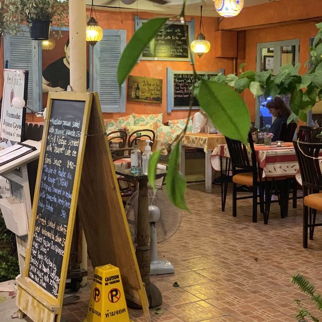 Cheap Thai Food in Chiang Mai