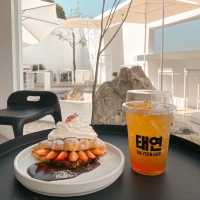 Taeyeon cafe mahasarakham