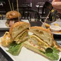 型格工業風🇺🇸邪惡😈巨型大漢堡🍔 🌸Burgeroom（尖沙咀） 