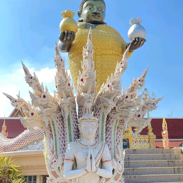 วัดสาขลา