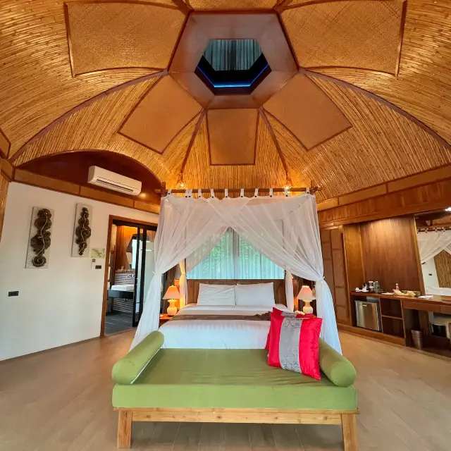 Honeymoon @ A world away from the hustle