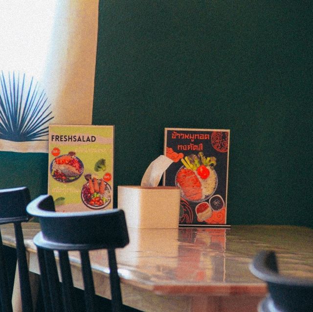In​ Valley​ Cafe' @Robusta​ Valley​ Thungsong