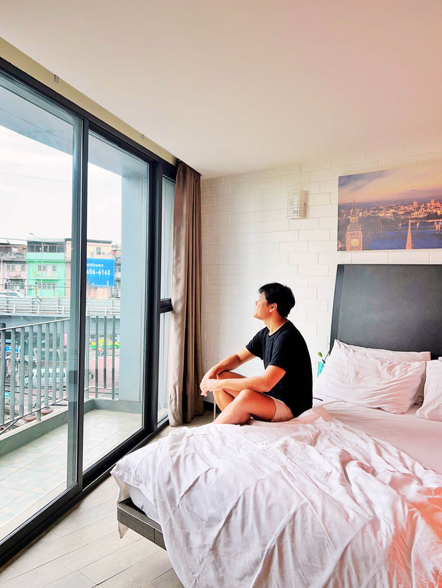 Embracing the spirit of Bangkok at BB House!