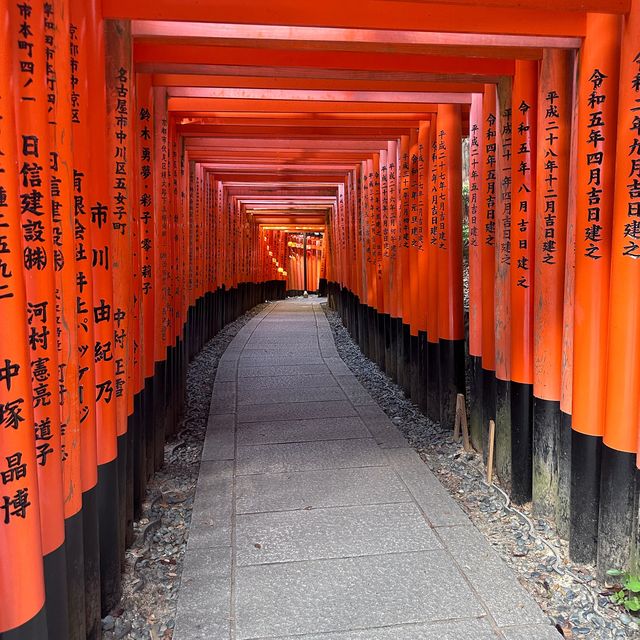 Taking in the infamous orange arches. 