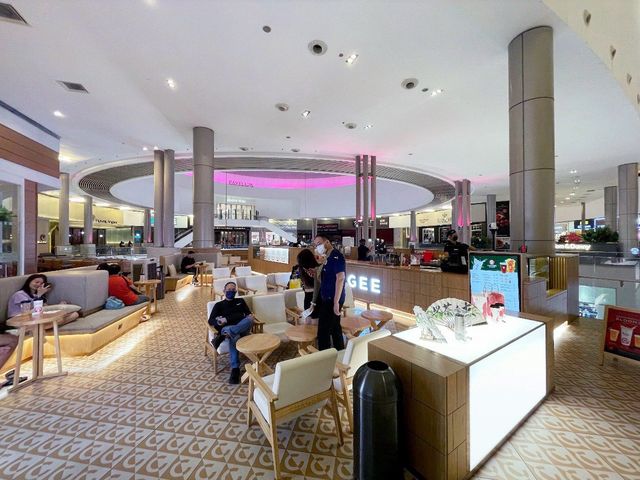 Lavish shopping mall