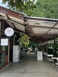 Coco&coff คาเฟ่ร่มรื่น กลางสวนมะพร้าว