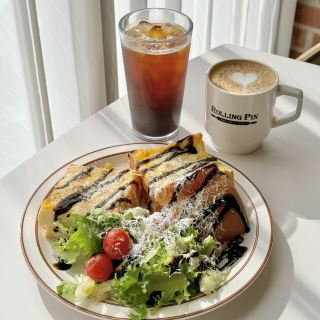 ‘Rolling Pin Osan Branch’, a brunch cafe with a charming Dongtan Tongchang view