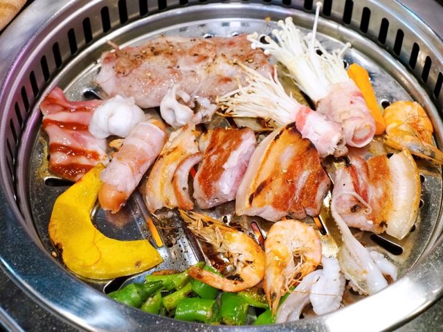 #รังสิตมันร้าย วันนี้เรามาทานปิ้งย่างบุฟเฟ่ต์ 🥢