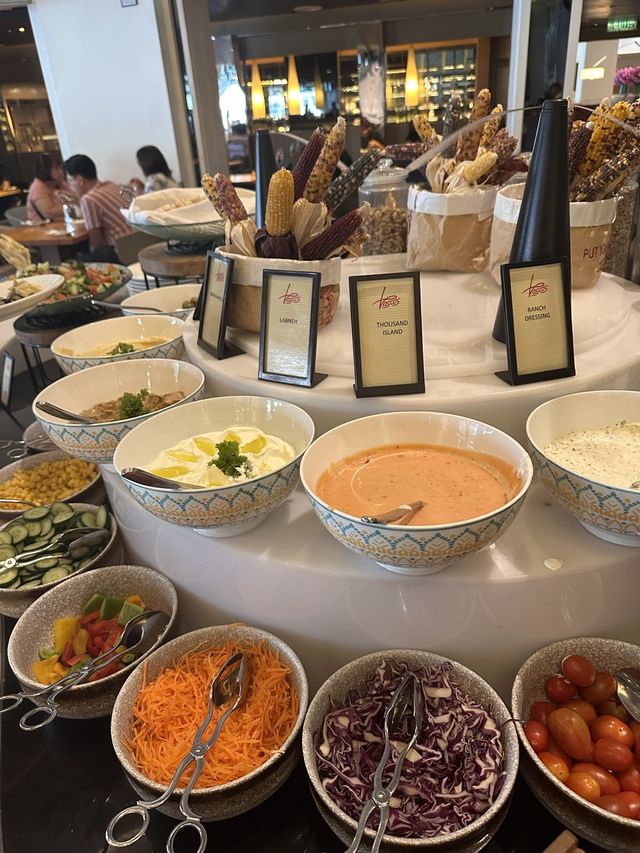 The Best Buffet Breakfast Ever !!!
