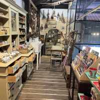 Bangkok Warehouse 30 - chic art galleries 