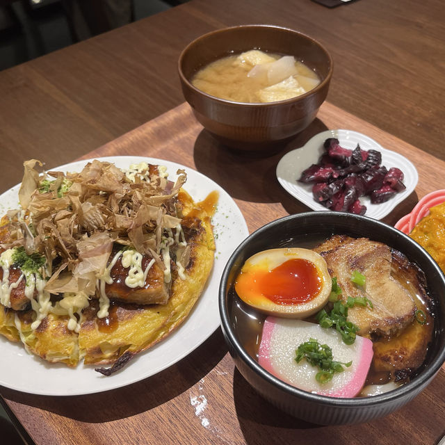簡約悠閑 x 懷舊校園 x 日式食堂 簡約悠閑 x 懷舊校園 x 日式食堂
