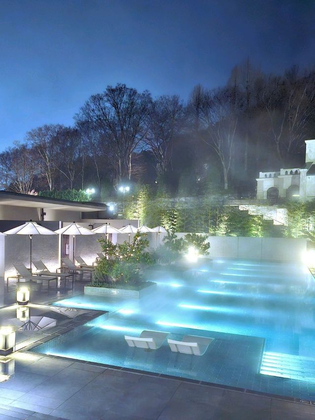 【京都】天然温泉の屋外プールを堪能！ステイしながら心身共にととのうホテル✨