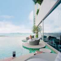 ที่พักติดชายหาดพัทยา Holiday Inn Pattaya