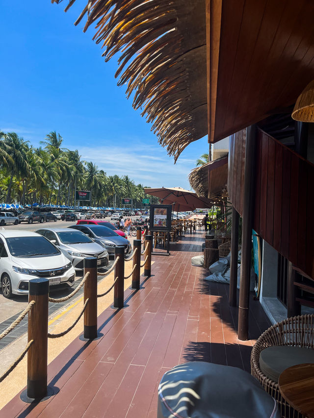 ร้านกาแฟบางแสน ที่ไหนที่ควรไป🏝️☁️
