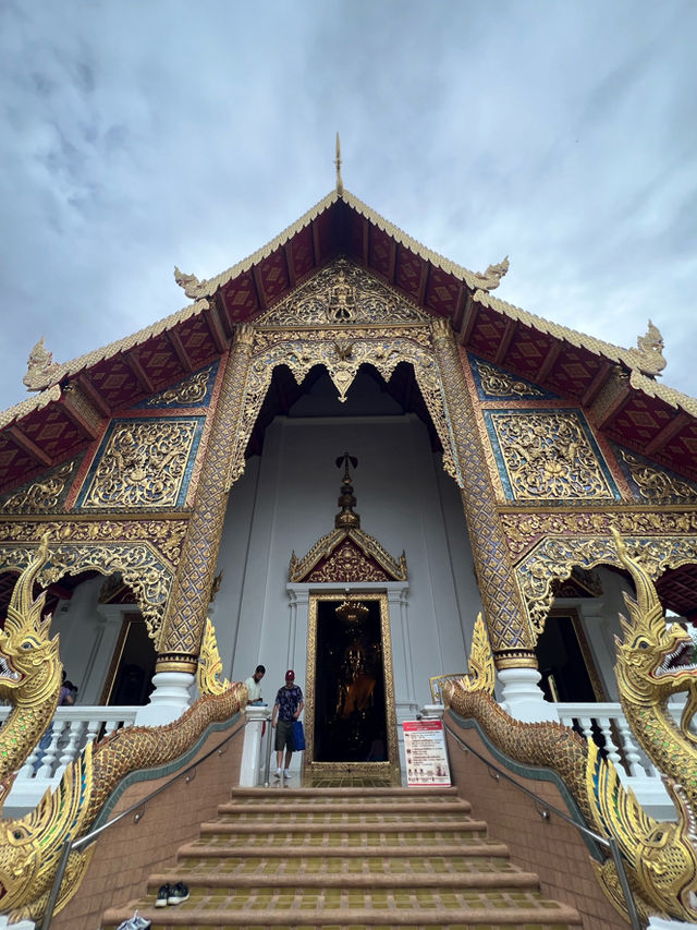 วัดคู่เมืองเชียงใหม่ วัดพระสิงห์วรมหาวิหาร 🙏🏻