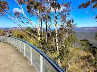 Three Sisters walk