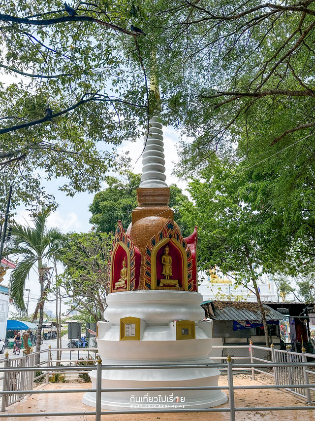 วัดในคุ้งน้ำบางกระเจ้าชื่อดัง