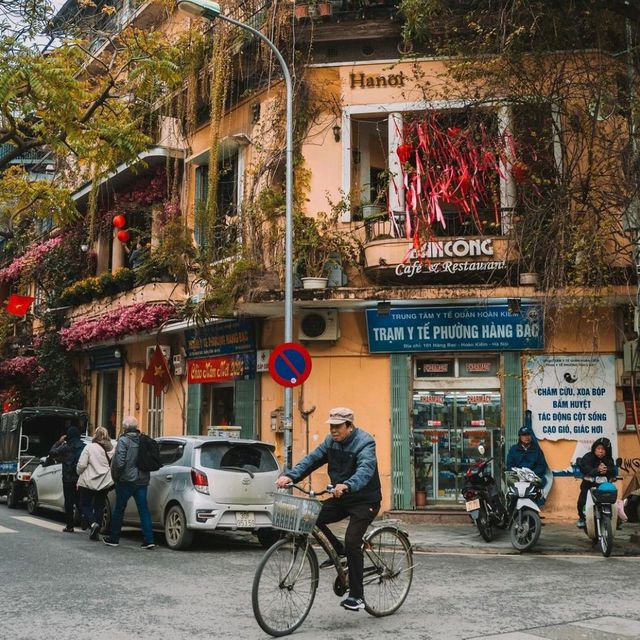 Wonders of Hanoi City Tour