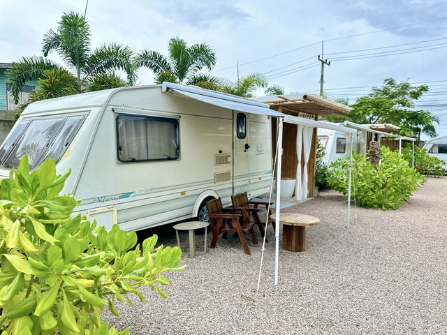 Waterside Camping บางตะบูน 🏕️🛶🌴