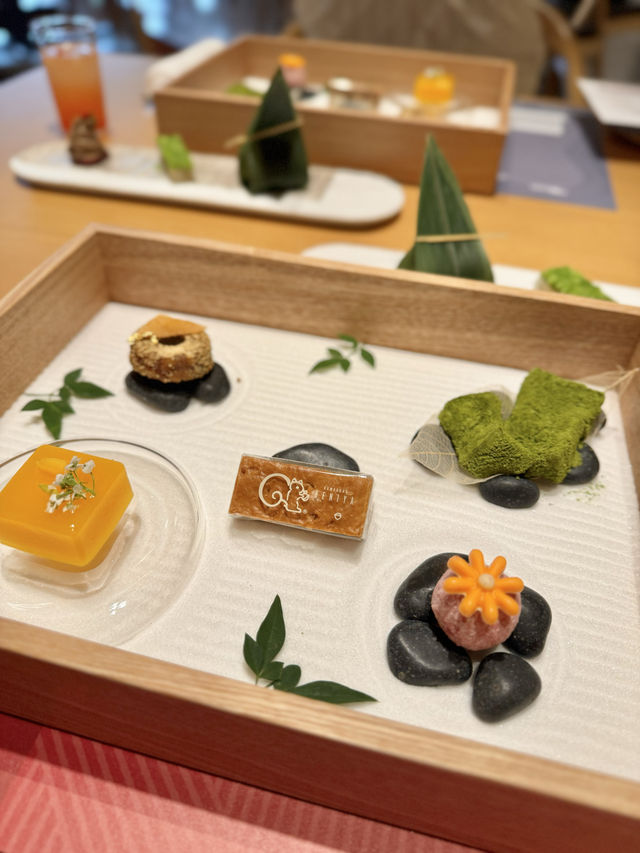 【神奈川/みなとみらい】創業70年 鎌倉の人気銘菓 “クルミッ子”とのコラボアフタヌーンティー🐿