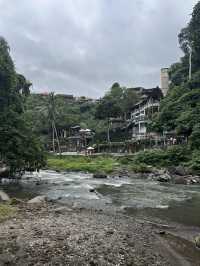 【烏布必來瀑布：Tegenungan Waterfall】
