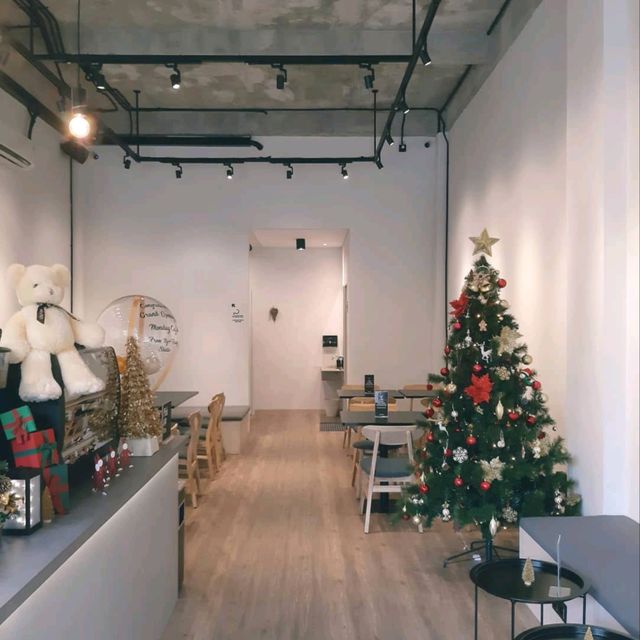 STILL AT RUKO VICTORIA LANE
