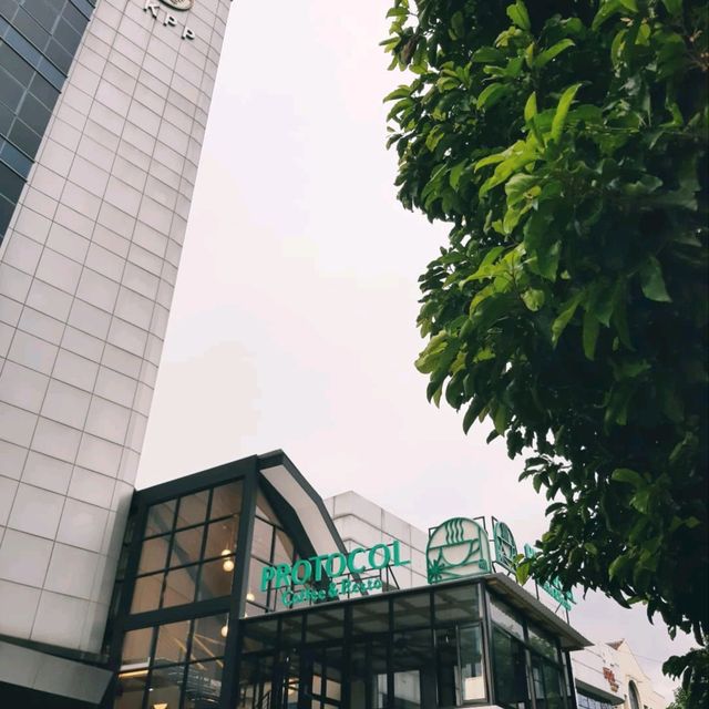 THIS PLACE IS LOCATED IN THE FRONT SIDE AREA OF GRAHA YPPSDP
