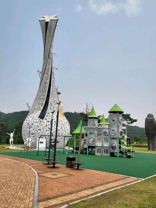 겨울에도 예쁘지만 여름도 신나는 리조트